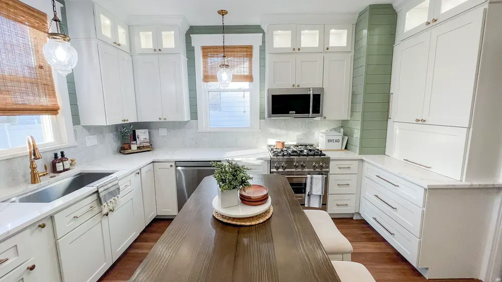White Shaker cabinets with black hardware - RTA Cabinets Canada